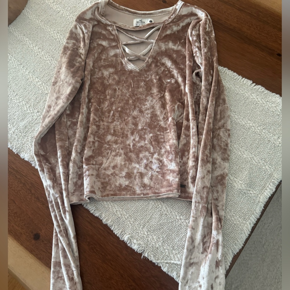 Velvet Long Sleeve Top in Brown